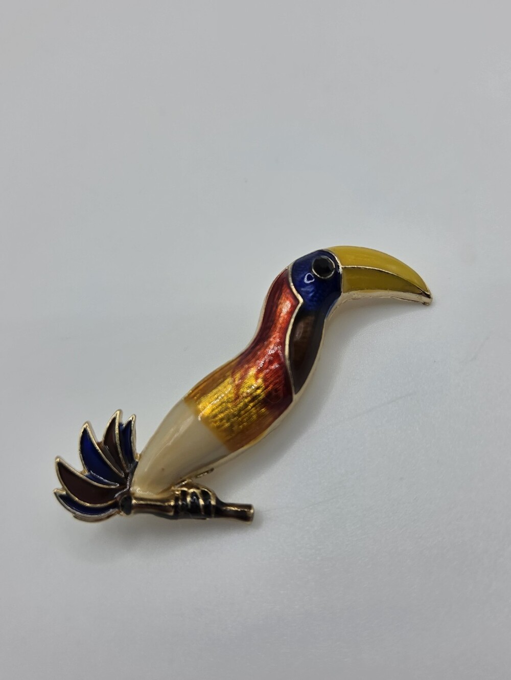 Gold Tone Toucan Brooch Colorful Enamel Tropical Bird Statement Pin New